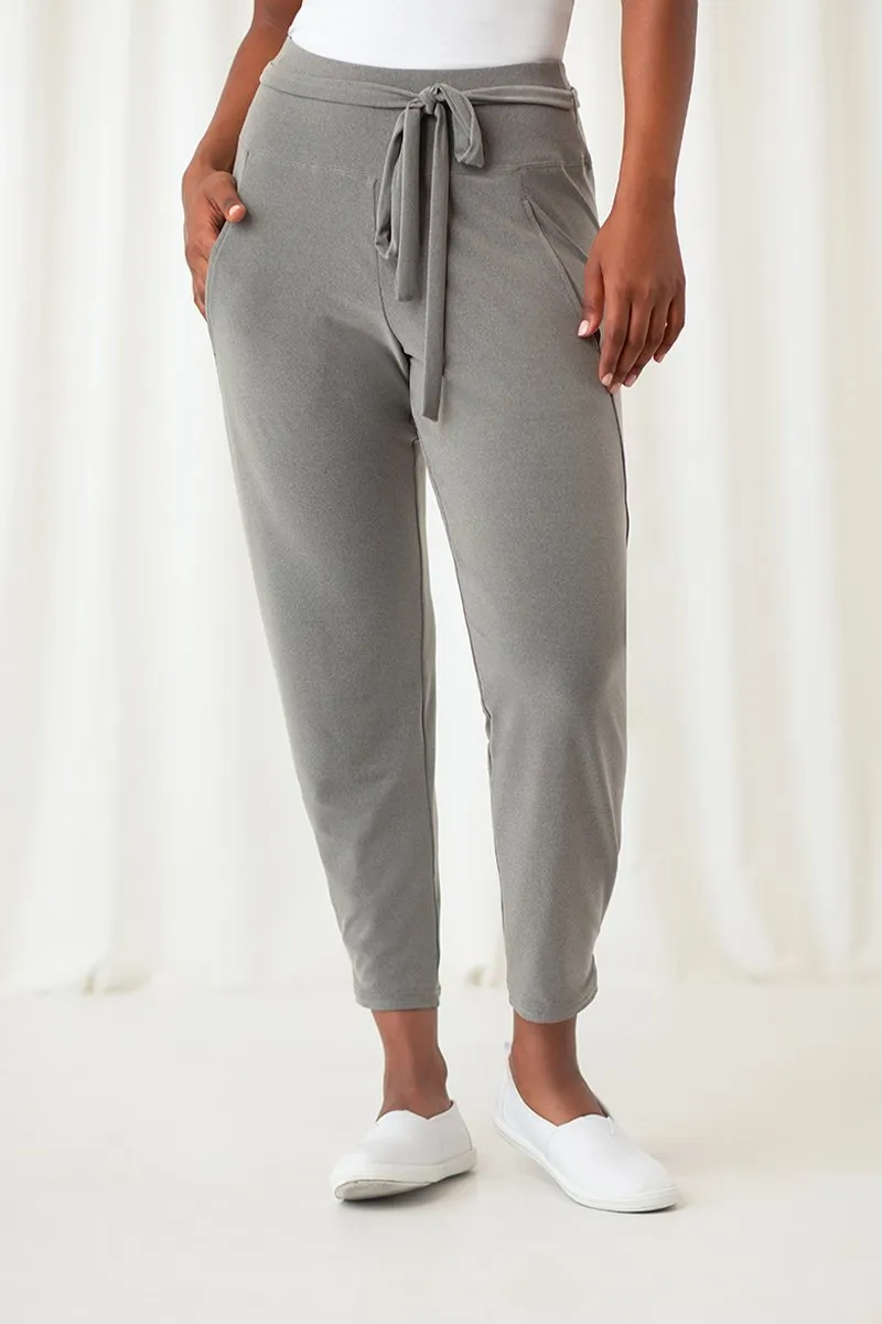 Belted Pleat Hem Jogger | Melange Sand