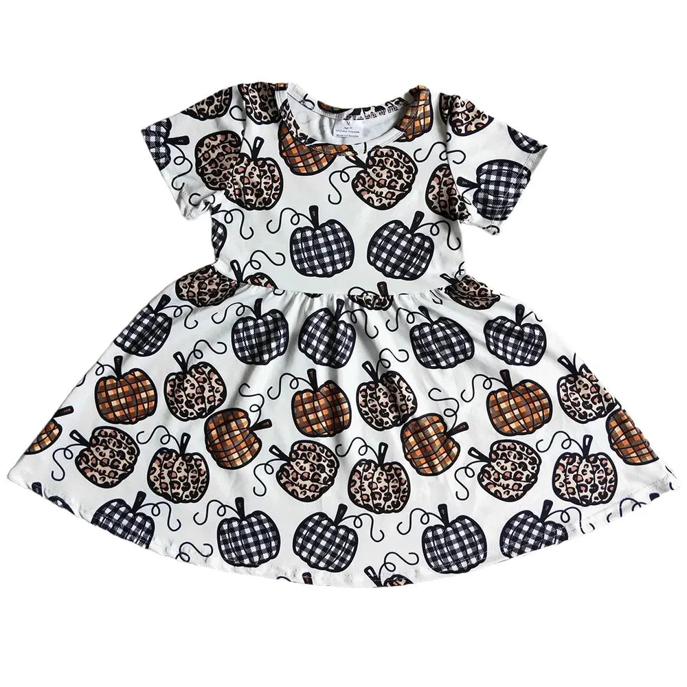 Black & White Plaid Pumpkin - Girls to 14/16 Autumn Dress