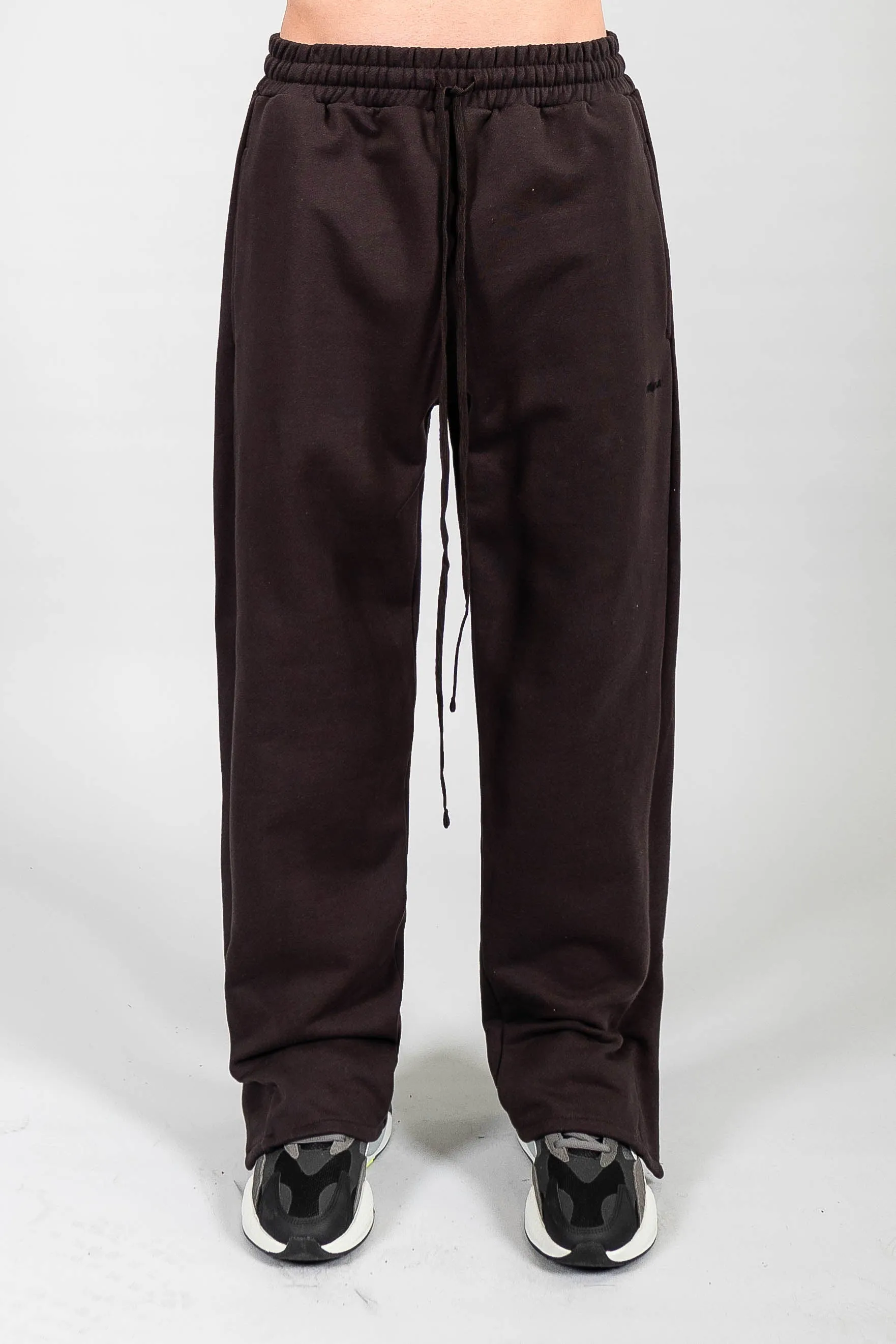 CHOCOLATE FLAP JOGGER