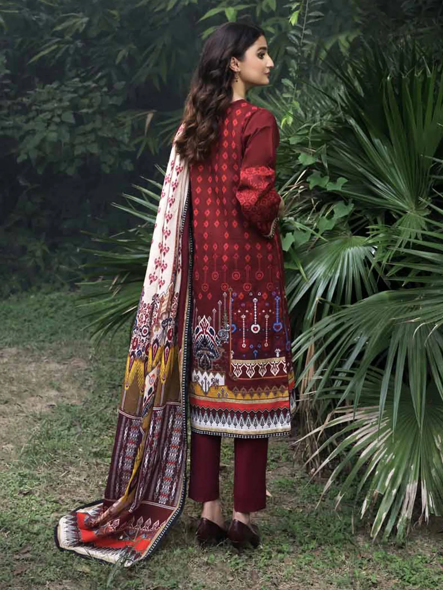 Gul Ahmed Khaddar Maroon Unstitched Suit (WR-22013)