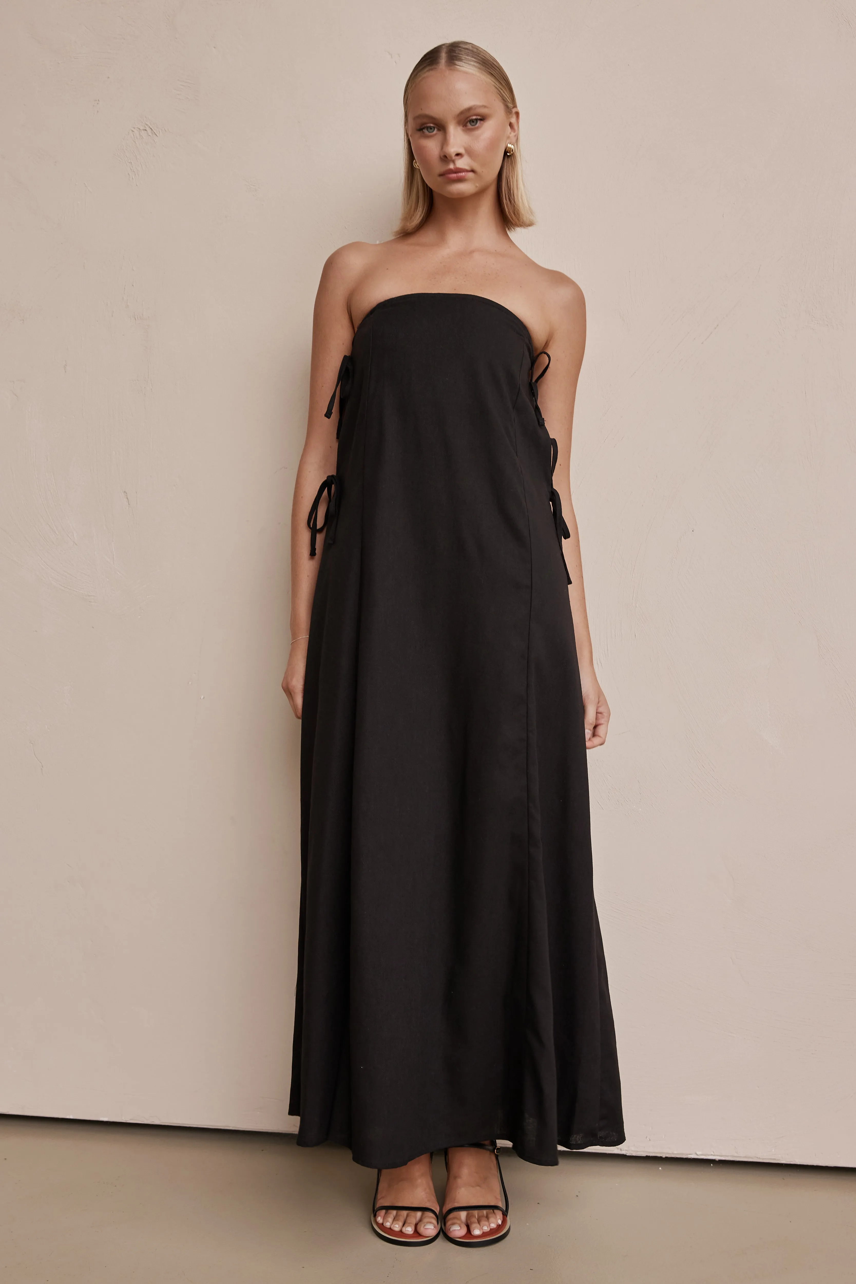 Kayden Maxi Dress (Black)