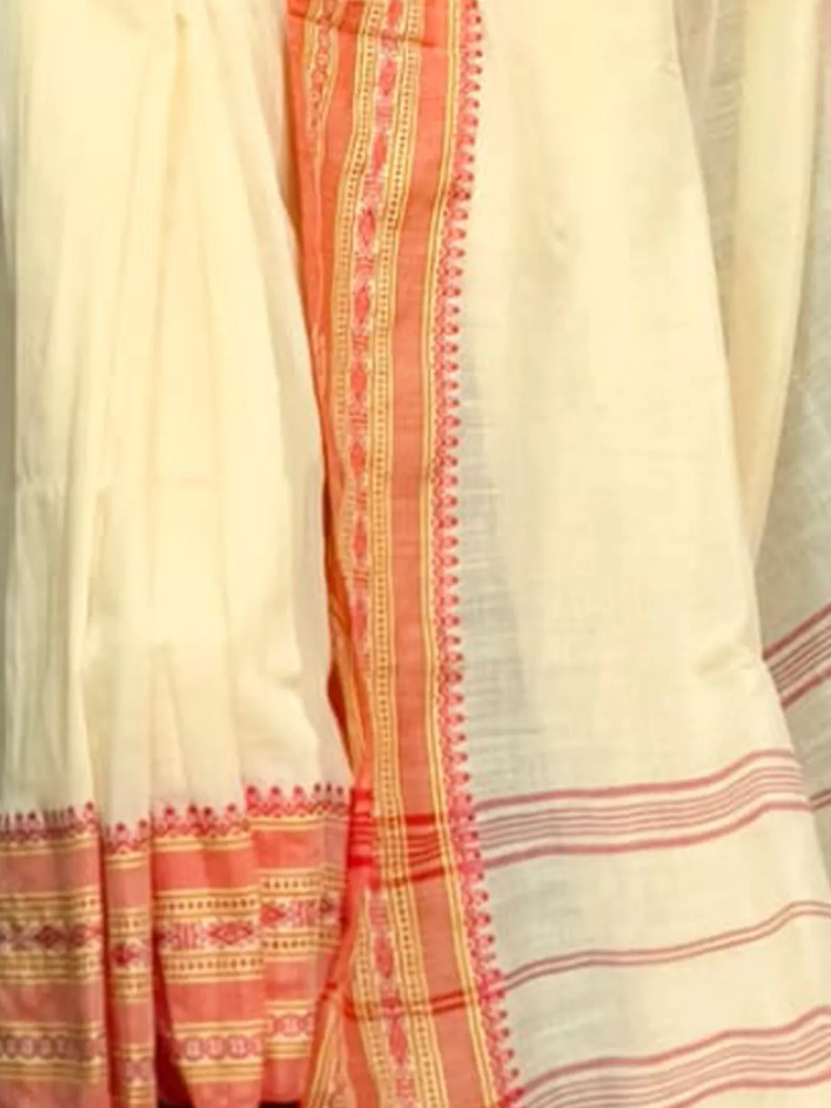 Odette Beige Cotton Saree With Unstitched Blouse For Women