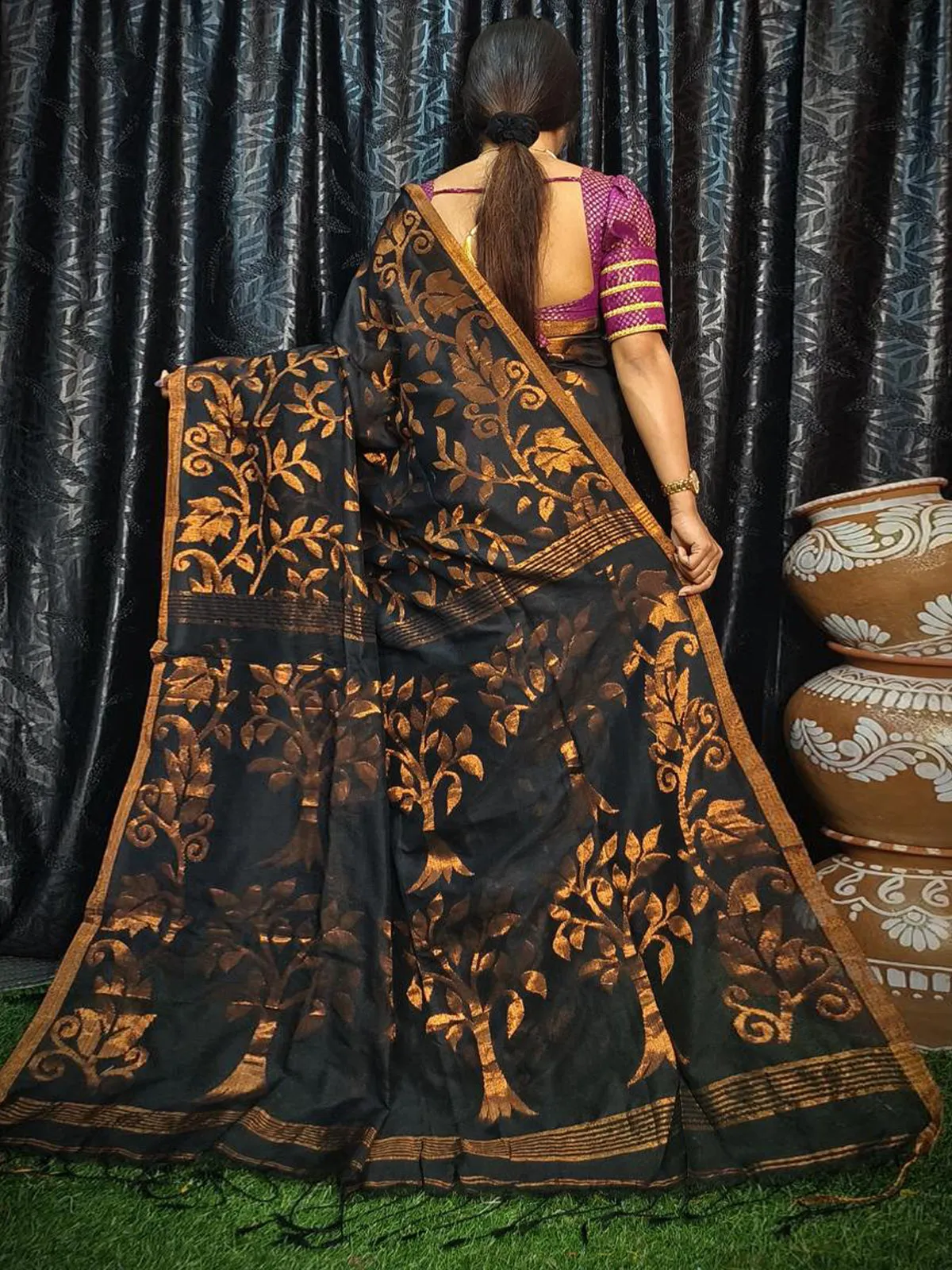 Odette Black Cotton Saree With Unstitched Blouse For Women