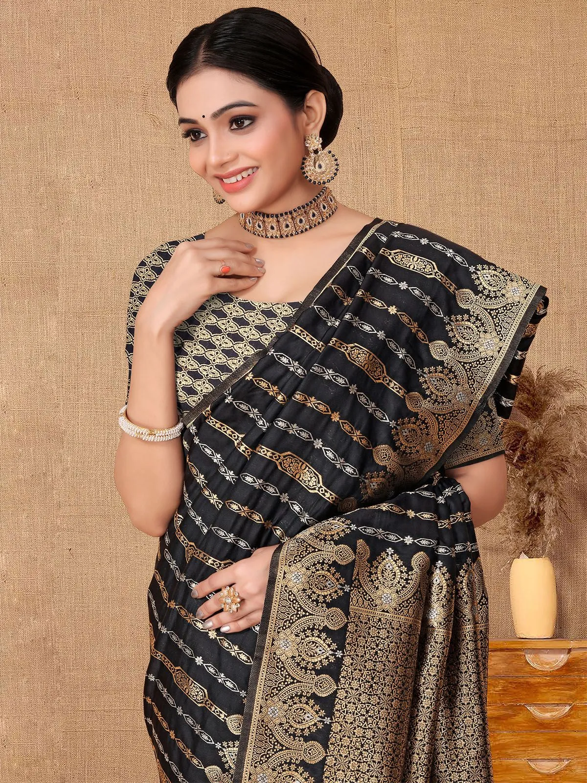 Odette Black Woven Banarasi Silk Saree With Unstitched Blouse For Women