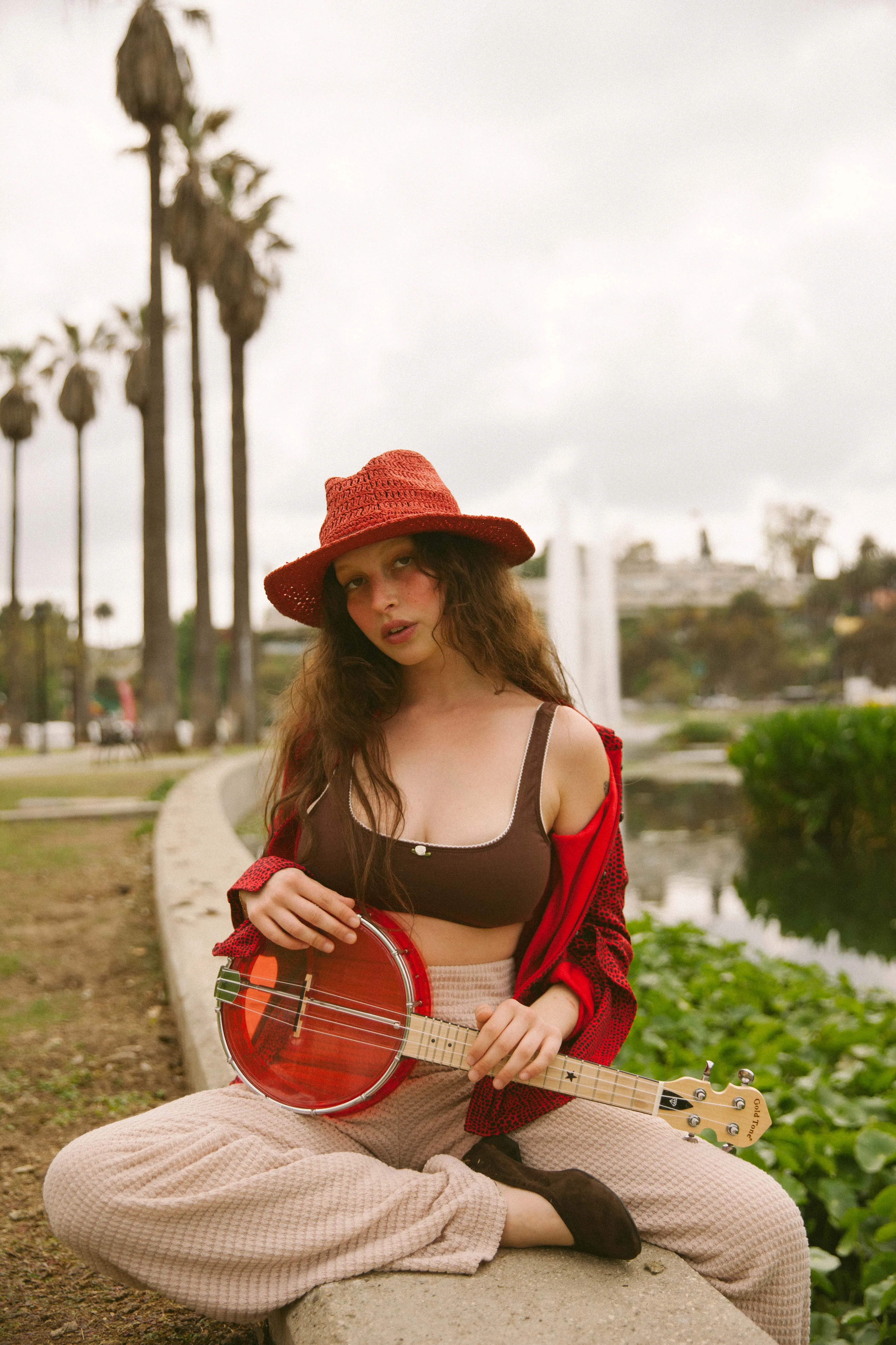 SCOOP BACK BRALETTE IN MOCHA