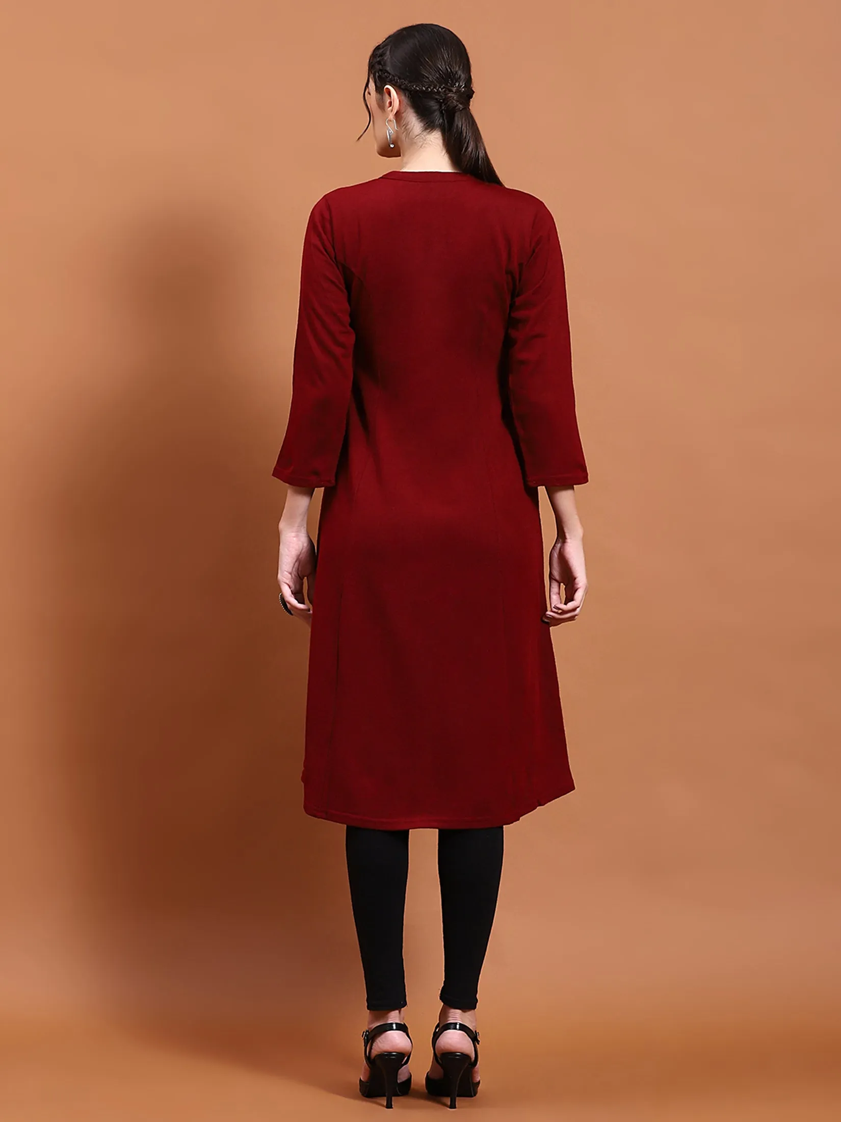 Winter Women Maroon Solid Kurta