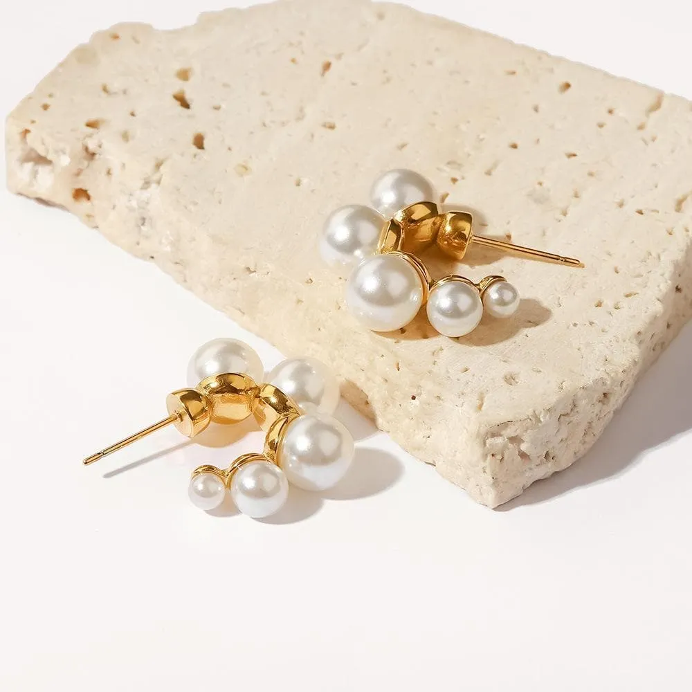 Women's Fashion Elegant Pearl Earrings